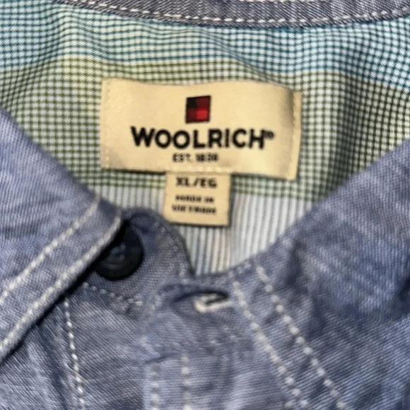 Woolrich 100% Cotton Heather Blue Short Sleeve Button Down Size XL - Picture 3 of 4